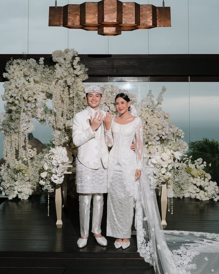 Angga Yunanda dan Shenina Cinnamon