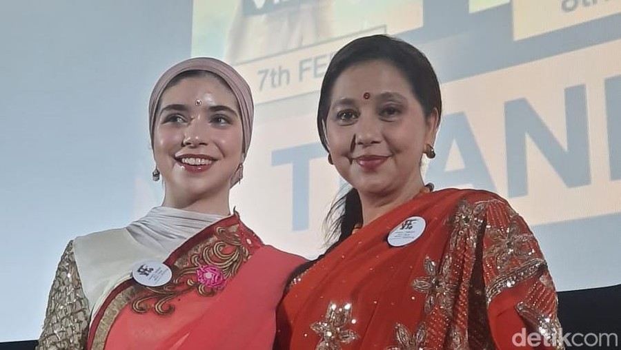 ayu azhari ayu azhari