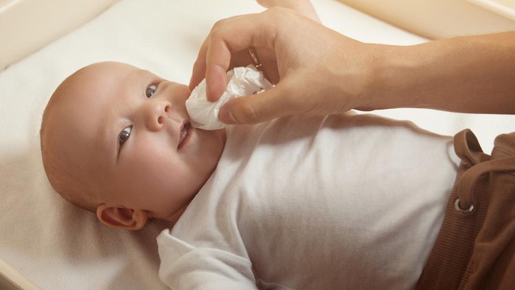 Fakta Tentang Gumoh pada Bayi 0-6 Bulan, Bunda Perlu Tahu