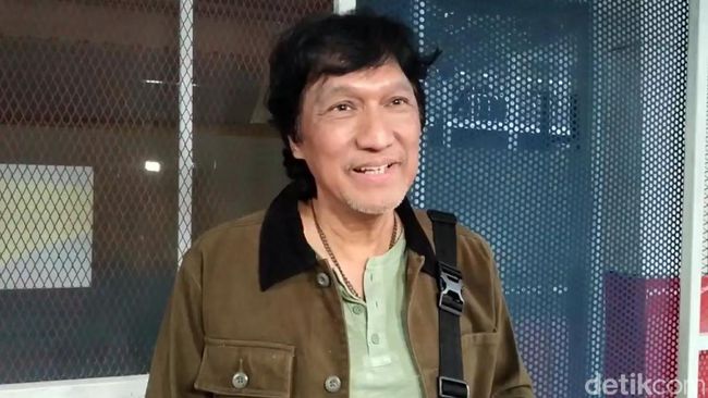 Marissa Haque Hadir Dalam Mimpi Ikang Fawzi: Dia Senyum, Cantik Sekali