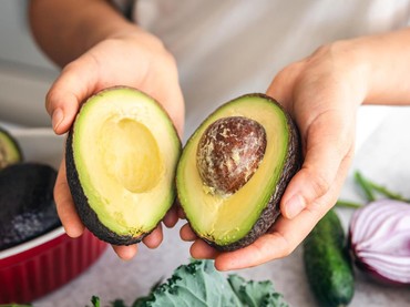 Bikin Kulit Cerah Alami Lewat 10 Buah Ini, Nomor 5 Paling Banyak Dikonsumsi