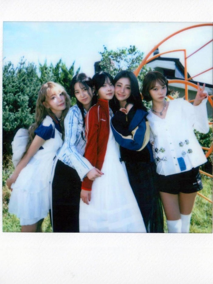 LE SSERAFIM/ Foto: instagram.com/le_sserafim