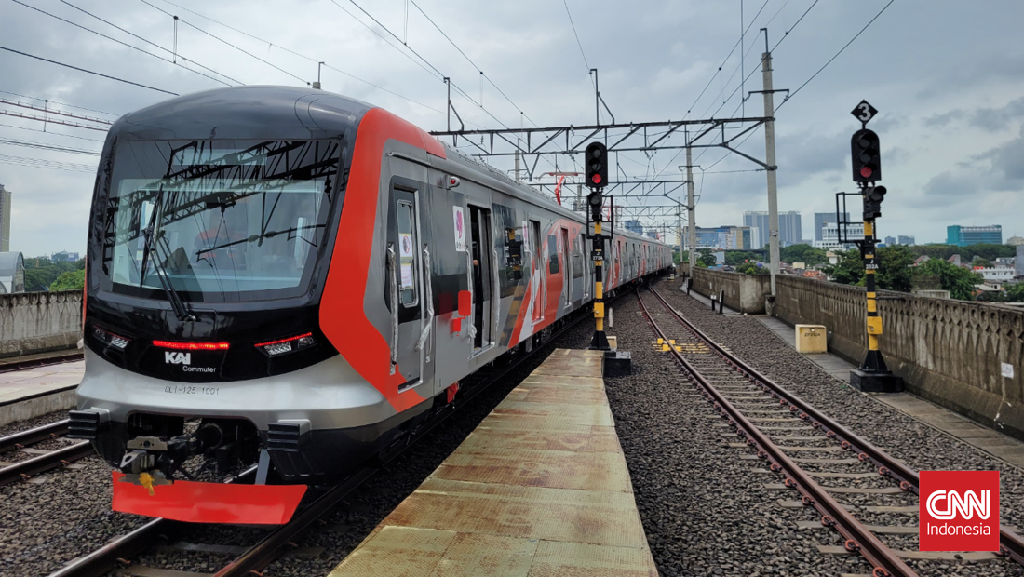 Danantara Pastikan KRL Diperpanjang Sampai Cikampek-Sukabumi Tahun Ini