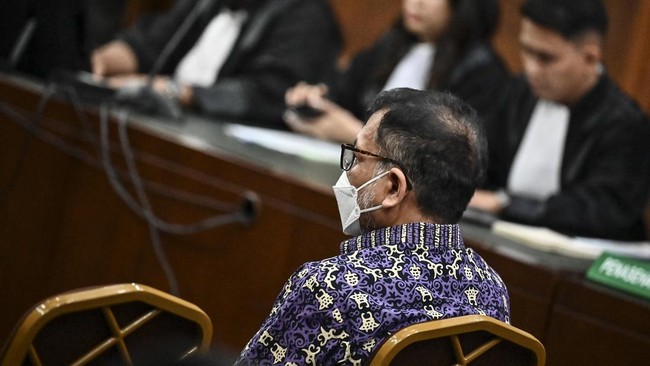 Mantan pejabat MA Zarof Ricar disebut pernah meminta bantuan terkait Peninjauan Kembali (PK) mantan Wali Kota Batu Eddy Rumpoko.