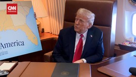 VIDEO: Donald Trump Naikkan Tarif Impor Baja ke AS 25 Persen