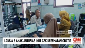 VIDEO: Lansia & Anak Antusias Ikut Cek Kesehatan Gratis