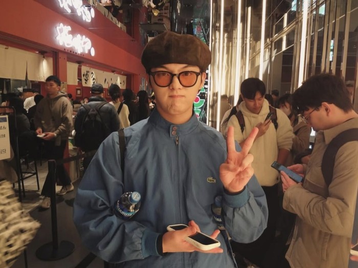 Ia memulai kariernya sebagai aktor di tahun 2019 lewat web drama 'Real:Time:Love'./ foto: instagram.com/_choiiii__