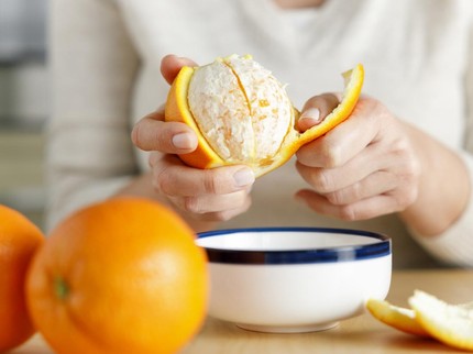Mengenal Orange Peel Theory yang Viral di TikTok untuk Menguji Rasa Cinta Pasangan