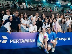 Raffi Ahmad Buka Suara soal Pelukan dengan Nia Ramadhani Usai Pertandingan Tenis