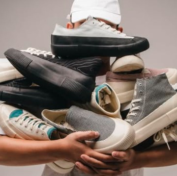 img-title 5 Brand Lokal Sneakers Kasual dan Kece, Nyaman Buat Jalan-jalan!