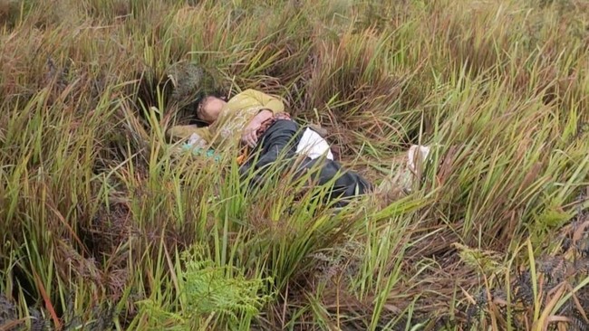 Seorang perempuan yang dilaporkan telah meninggalkan rumah selama 6 hari, ditemukan tergeletak di sabana Gunung Bromo, dalam kondisi pingsan.