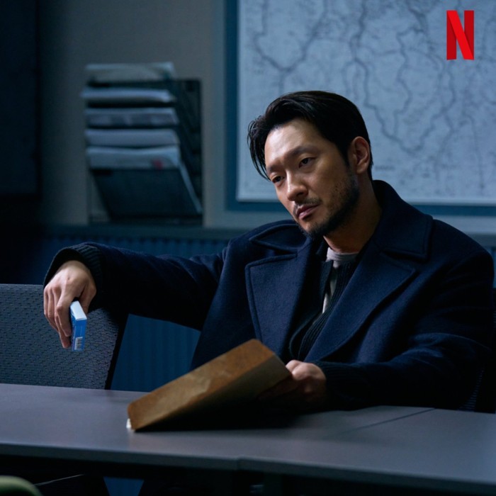 Son Suk Ku di drama A Killer Paradox