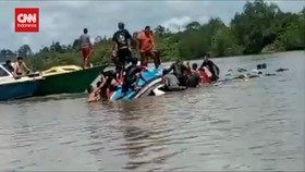VIDEO: Tabrak Kayu, Speedboat Iqsa Express Karam, 4 Tewas