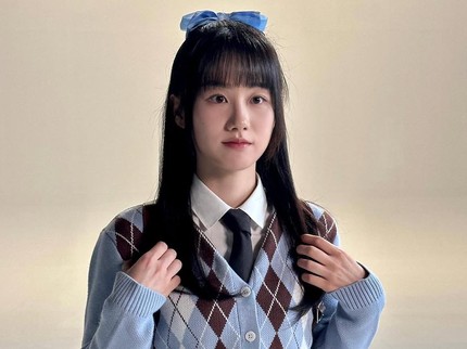 5 Potret Yoon Sang Jeong Pemeran Hee Won di Drakor Study Group, Outfitnya Bikin Gemas