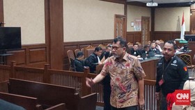 Keluarga Zarof Ricar Klaim Tak Tahu Asal-usul Emas 51 Kg di Rumah