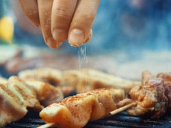 5 Tips Konsumsi Daging untuk Pengidap Hipertensi