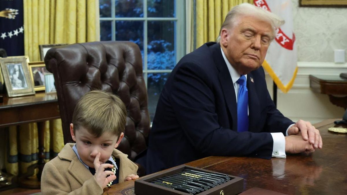 Kenapa Trump Bikin AS 'Balik Badan' dari Ukraina?