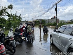 Jalan Poros Moncongloe Maros Arah Nipa-nipa Makassar Terputus Imbas Banjir