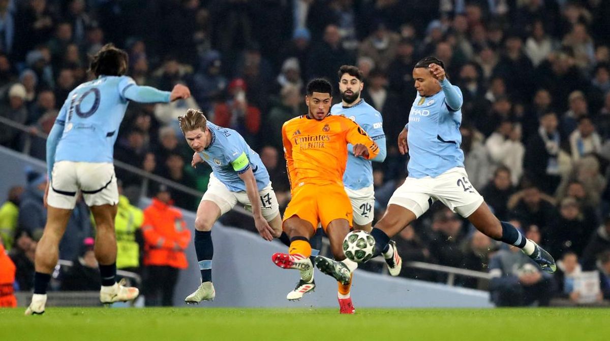 FOTO: 1 Gol Hoki dan 2 Blunder Warnai Madrid Tekuk Man City