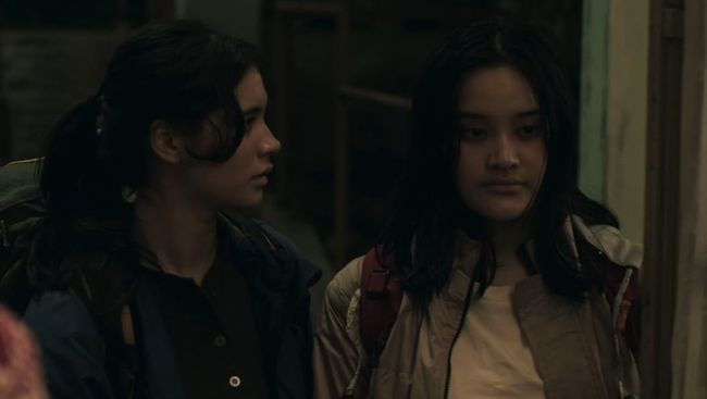 Petaka Gunung Gede merupakan film Indonesia terbaru yang mengusung genre horor.