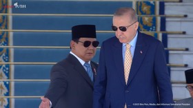 Erdogan Tiba di Istana Bogor, Kompak Berkacamata Hitam dengan Prabowo