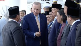 Canda Salam 'Fulus' Erdogan usai Jabat Tangan dengan Sri Mulyani
