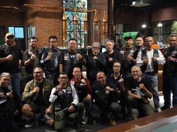 Pencinta Royal Enfield Se-Indonesia Ngumpul, Senang-senang Sambil Beramal