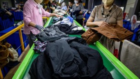 Foto: Memutus Siklus Fast Fashion, Tak Lagi Mengejar Tren Teranyar