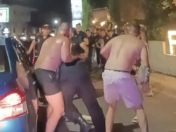 Viral Gerombolan WNA Keroyok Sekuriti di Kuta Bali, Polisi Selidiki