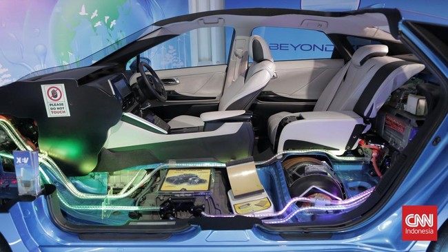 Kemenperin Rancang Road Map Dekarbonisasi Otomotif Indonesia Road map dekarbonisasi otomotif itu rencananya bakal dirilis pada Agustus 2025, kata Kemenperin.