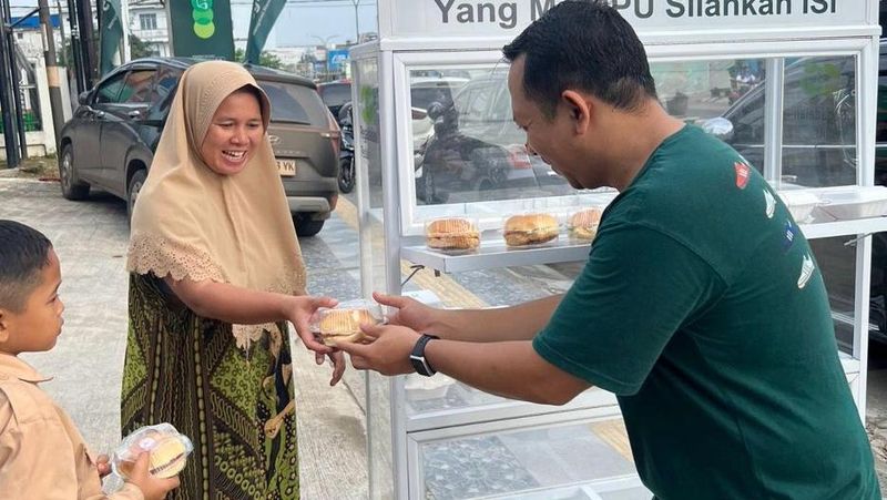 PT Pegadaian kembali menggelar program Mengetuk Pintu Langit sebagai wujud kepedulian atas kesejahteraan masyarakat