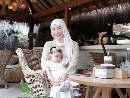 7 Potret Gemas Alesha Putri Larissa Chou Pakai Jepit Rambut, Curi Perhatian Netizen
