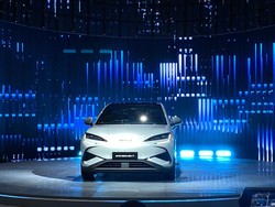 Daftar Mobil Listrik Terlaris Maret 2025 di Indonesia, Merek China Kuasai Pasar!