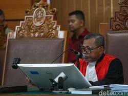 Status Tersangka Hasto di KPK Sah Usai Praperadilan Kandas