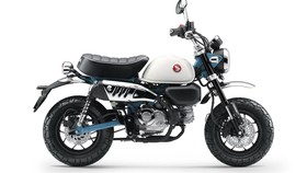 Honda Monkey 2025 Makin Ikonik, Dapat Penyegaran Warna dan Desain
