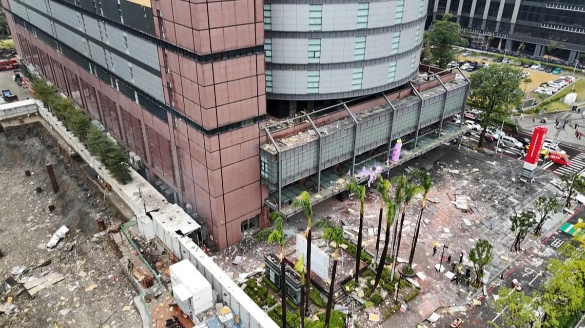 FOTO: Ledakan di Pusat Perbelanjaan Taiwan, 5 Tewas