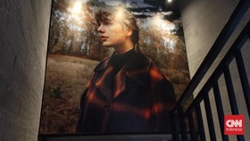 FOTO: The Old (and New) Taylor dalam Pameran This Is Taylor Swift