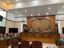 Sidang Putusan Praperadilan Hasto Vs KPK Dimulai