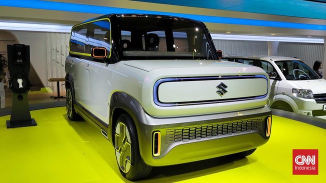 Suzuki eWX merupakan mobil listrik konsep yang bakal menjadi model produksi massal.