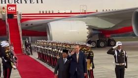 VIDEO: Momen Prabowo Antar Erdogan ke Bandara