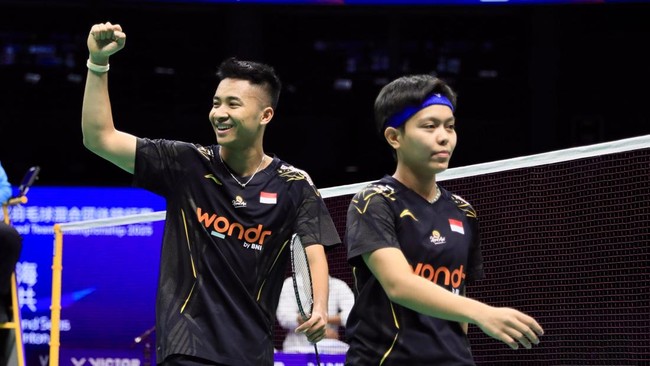 Dejan/Fadia Lolos ke Final Dejan Ferdinansyah/Siti Fadia Silva berhasil lolos ke final Taiwan Open 2025 usai mengalahkan Yuichi Shmogami/Sayaka Hobara, Sabtu (10/5).
