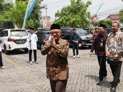 Video Pemerintah Berencana Bangun Rumah Subsidi untuk Guru