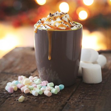 Resep Minuman Hangat Cokelat Salted Caramel