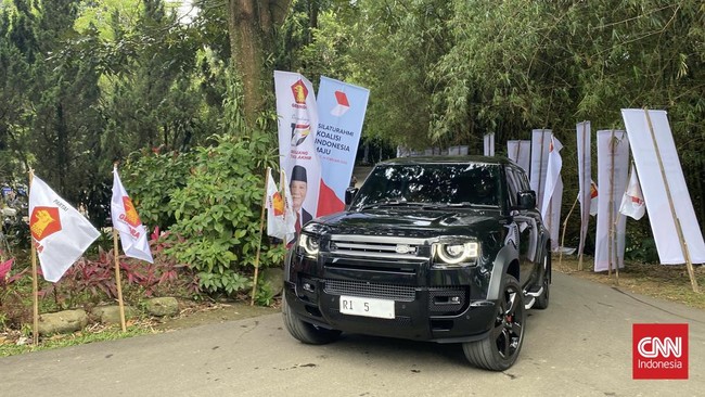 Prabowo Subianto mengundang para elite partai Koalisi Indonesia Maju untuk silaturahmi di kediamannya, Padepokan Garuda Yaksa, Hambalang, Bogor, hari ini.
