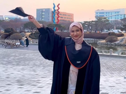 5 Potret Wisuda Xaviera Putri di KAIST Korea Selatan, Dihadiri Ayahanda dan 2 Kakaknya