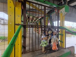 JPO Kolong Flyover Kalibata Dibuka Seperempat Bagian untuk Anak Sekolah