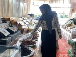 Legitnya Kurma di Al-Madinah Sukabumi yang Diburu Pembeli Jelang Ramadan