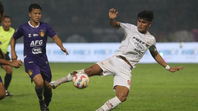 Persis Solo akan menjamu Bali United pada pekan ke-26 Liga 1 2024/2025 di Stadion Manahan. Berikut link live streaming Persis Solo vs Bali United.