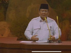 Momen Prabowo Serukan Hidup Jokowi Saat HUT Gerindra
