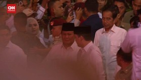 VIDEO: Momen Prabowo Datang Bareng Jokowi ke HUT Gerindra